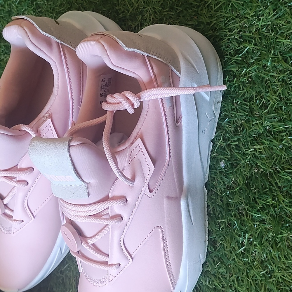 Puma PINK fier Nitro Size 6.5